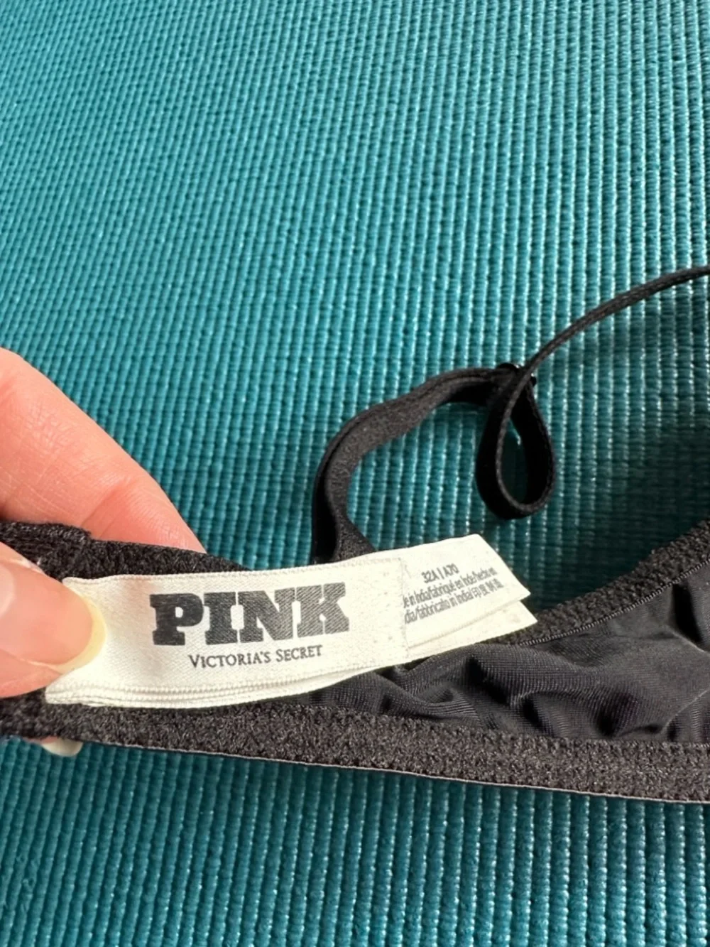 Victoria’s Secret Pink Wear Everywhere Super Push-Up Black Bra 32A - Picture 8 of 9